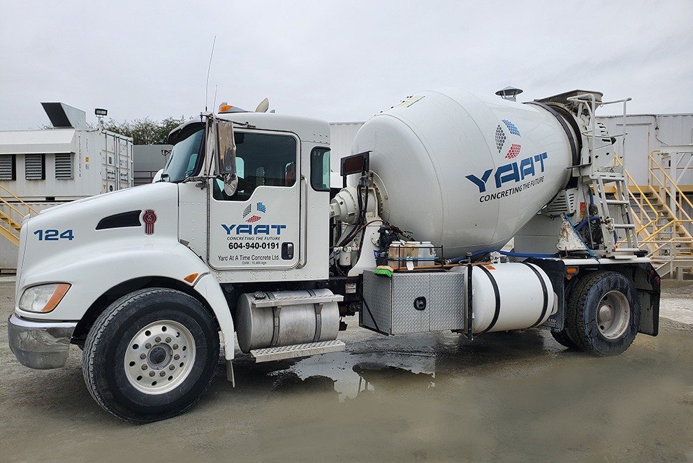 Single Axle Concrete Truck for small load concrete delivery – YAAT